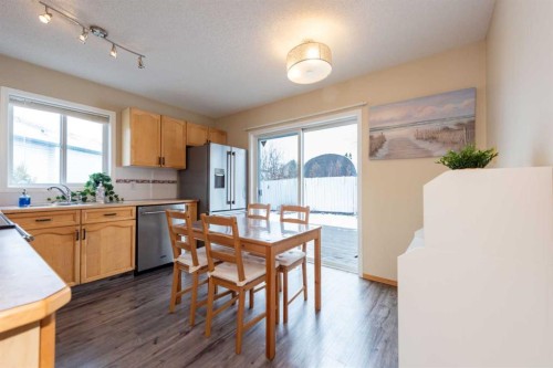 35 Somervale Place Sw, Calgary, AB - Indoor