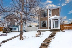 35 Somervale Place SW Calgary, AB T2Y 3J9