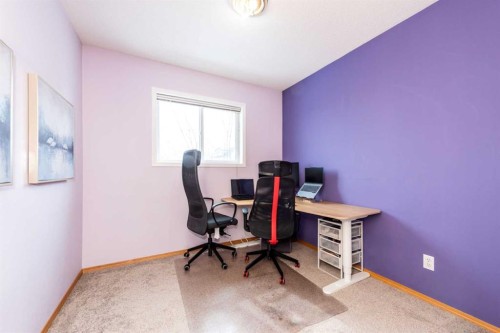35 Somervale Place Sw, Calgary, AB - Indoor Photo Showing Office