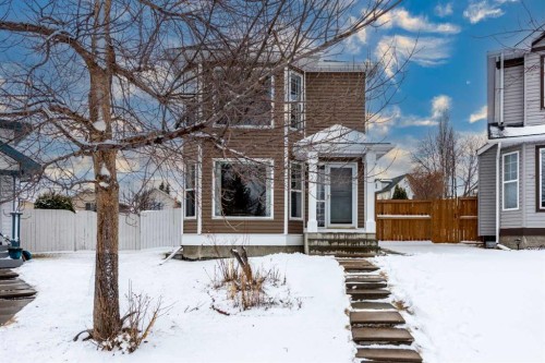 35 Somervale Place Sw, Calgary, AB - Outdoor With Facade