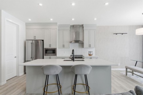 54 Belmont Manor Sw, Calgary, AB - Indoor Photo Showing Kitchen With Stainless Steel Kitchen With Upgraded Kitchen