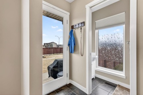 180 Walden Gate Se, Calgary, AB - Indoor Photo Showing Other Room