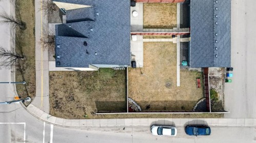 180 Walden Gate Se, Calgary, AB - Outdoor