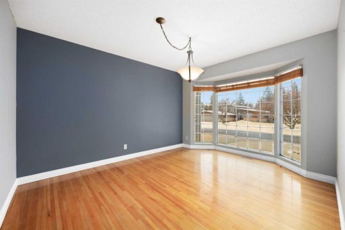 356 Willow Ridge Place Se, Calgary, AB - Indoor Photo Showing Other Room
