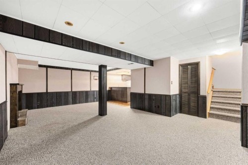 356 Willow Ridge Place Se, Calgary, AB - Indoor Photo Showing Other Room