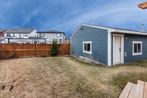 146 Magnolia Square Se, Calgary, AB - Outdoor With Exterior