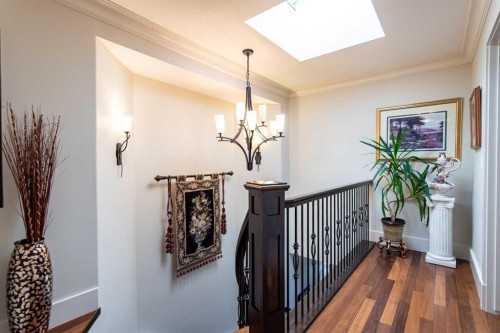 2028 25A Street Sw, Calgary, AB - Indoor Photo Showing Other Room