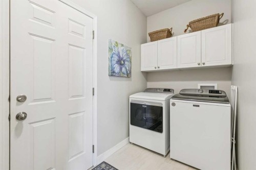 18519 Chaparral Manor Se, Calgary, AB - Indoor Photo Showing Laundry Room