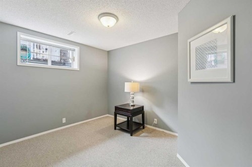 18519 Chaparral Manor Se, Calgary, AB - Indoor