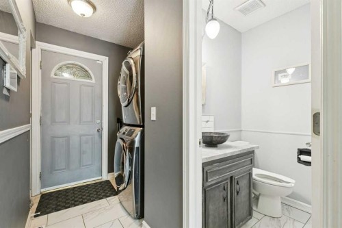 13811 Deer Run Boulevard Se, Calgary, AB - Indoor