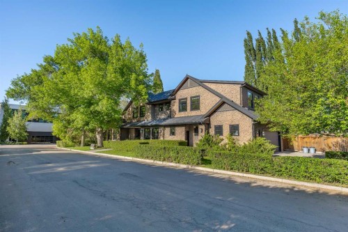 239 37 Avenue Sw, Calgary, AB - Outdoor