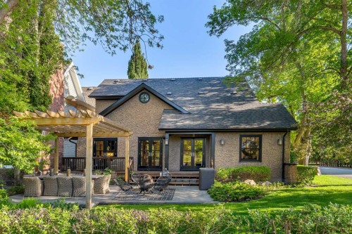 239 37 Avenue Sw, Calgary, AB - Outdoor With Deck Patio Veranda