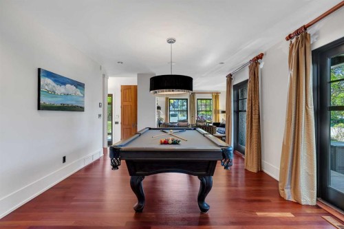 239 37 Avenue Sw, Calgary, AB - Indoor Photo Showing Other Room