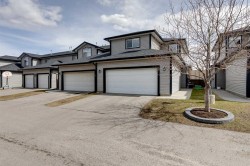 15-102 Canoe Square SW Airdrie, AB T4B 2Z1