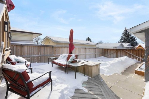 172 Rundlefield Crescent Ne, Calgary, AB - Outdoor With Deck Patio Veranda With Exterior