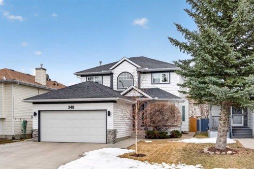 348 Woodside Circle NW Airdrie, AB T4B 2J8