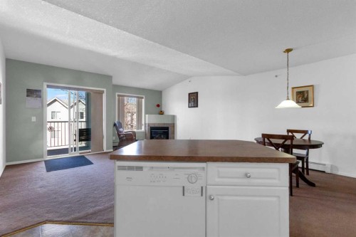 308-2000 Valleyview Park Se, Calgary, AB - Indoor