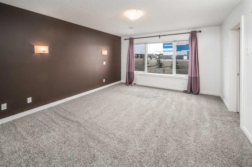 238 Silverado Plains Circle Sw, Calgary, AB - Indoor Photo Showing Other Room