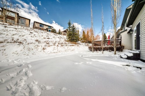 259 St Moritz Drive Sw, Calgary, AB - Outdoor
