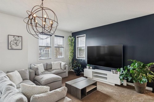 54 Auburn Glen Place Se, Calgary, AB - Indoor Photo Showing Living Room