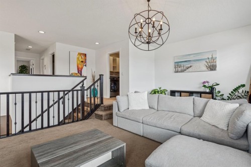 54 Auburn Glen Place Se, Calgary, AB - Indoor Photo Showing Living Room
