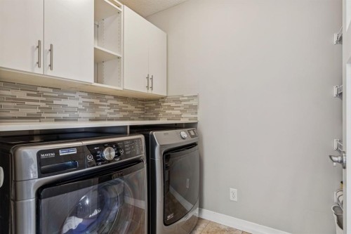 54 Auburn Glen Place Se, Calgary, AB - Indoor Photo Showing Laundry Room