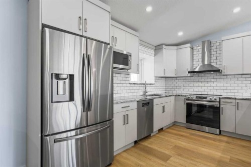 55 Whitehaven Crescent Ne, Calgary, AB - Indoor Photo Showing Kitchen With Upgraded Kitchen