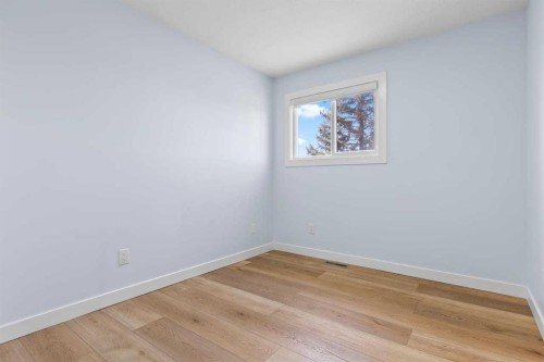 55 Whitehaven Crescent Ne, Calgary, AB - Indoor Photo Showing Other Room