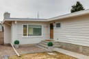 419 Parkview Crescent Se, Calgary, AB  - Outdoor With Exterior 