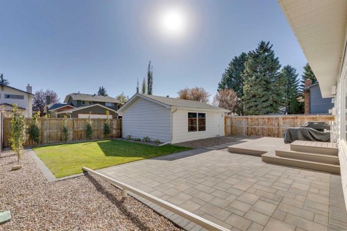 419 Parkview Crescent Se, Calgary, AB - Outdoor