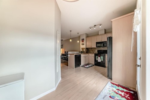 111 Ranch Ridge Meadow, Strathmore, AB - Indoor Photo Showing Kitchen