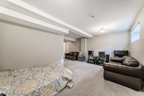 111 Ranch Ridge Meadow, Strathmore, AB - Indoor Photo Showing Bedroom