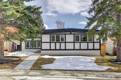268 Silver Brook Way NW Calgary, AB T3B 3G8