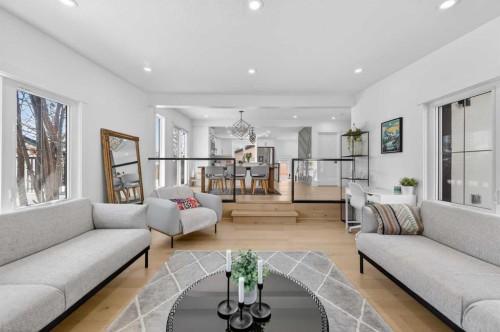 268 Silver Brook Way Nw, Calgary, AB - Indoor Photo Showing Living Room