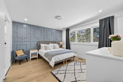268 Silver Brook Way Nw, Calgary, AB - Indoor Photo Showing Bedroom