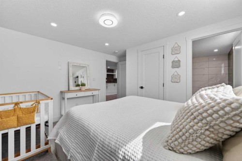 268 Silver Brook Way Nw, Calgary, AB - Indoor Photo Showing Bedroom