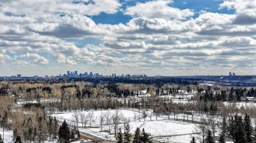 268 Silver Brook Way Nw, Calgary, AB - Outdoor With View