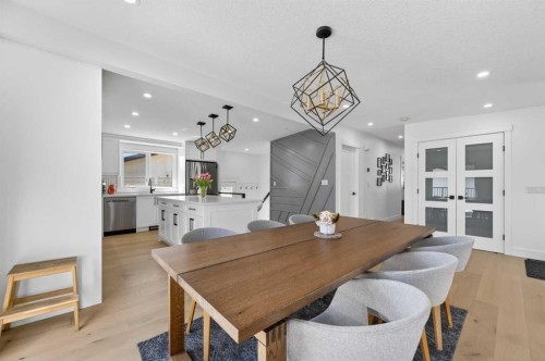 268 Silver Brook Way Nw, Calgary, AB - Indoor Photo Showing Dining Room