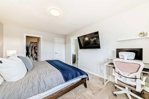 289 Auburn Meadows Place Se, Calgary, AB - Indoor Photo Showing Bedroom