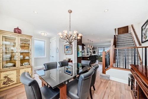 3705 2 Avenue Sw, Calgary, AB - Indoor Photo Showing Dining Room
