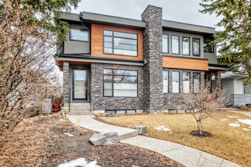 3705 2 Avenue Sw, Calgary, AB - Outdoor
