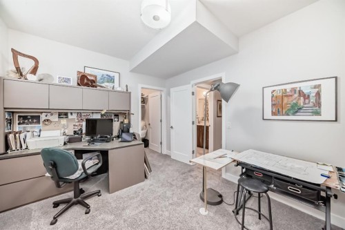 3705 2 Avenue Sw, Calgary, AB - Indoor Photo Showing Office