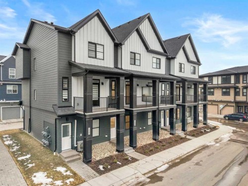 124-285 Chelsea Court  Chestermere, AB T1X 2W7