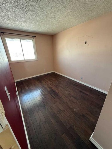 93-1555 Falconridge Drive, Calgary, AB - Indoor Photo Showing Other Room