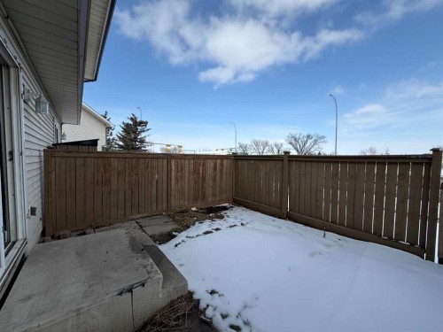 93-1555 Falconridge Drive, Calgary, AB - Outdoor
