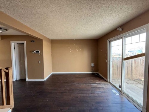 93-1555 Falconridge Drive, Calgary, AB - Indoor Photo Showing Other Room