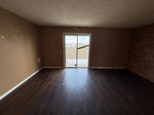93-1555 Falconridge Drive, Calgary, AB - Indoor Photo Showing Other Room