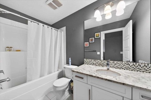 72 Redstone Drive Ne, Calgary, AB - Indoor Photo Showing Bathroom