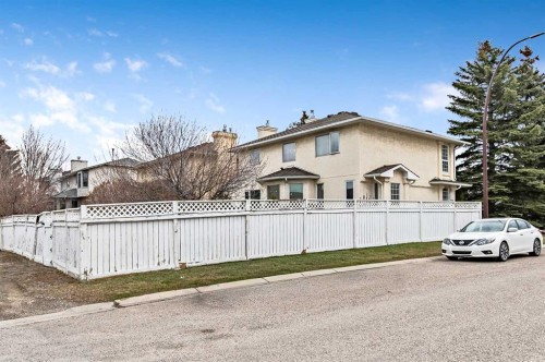124 Catalina Place Ne, Calgary, AB - Outdoor