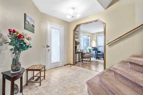 124 Catalina Place Ne, Calgary, AB - Indoor Photo Showing Other Room